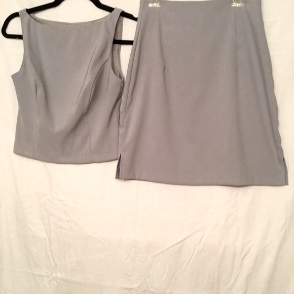 Be Smart, Lt. Grey Mini Skirt & Top Set. Size 3/4 EUC - Picture 2 of 8